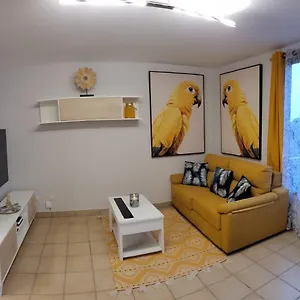 https://residencial-esquinzo-2.in-canary-islands.com